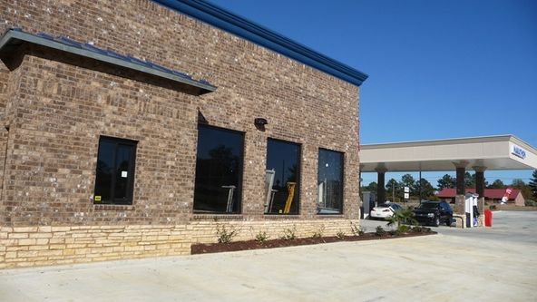 Restaurant Space attached to Marathon C-Store: 1911 MS-471, Brandon, MS 39047